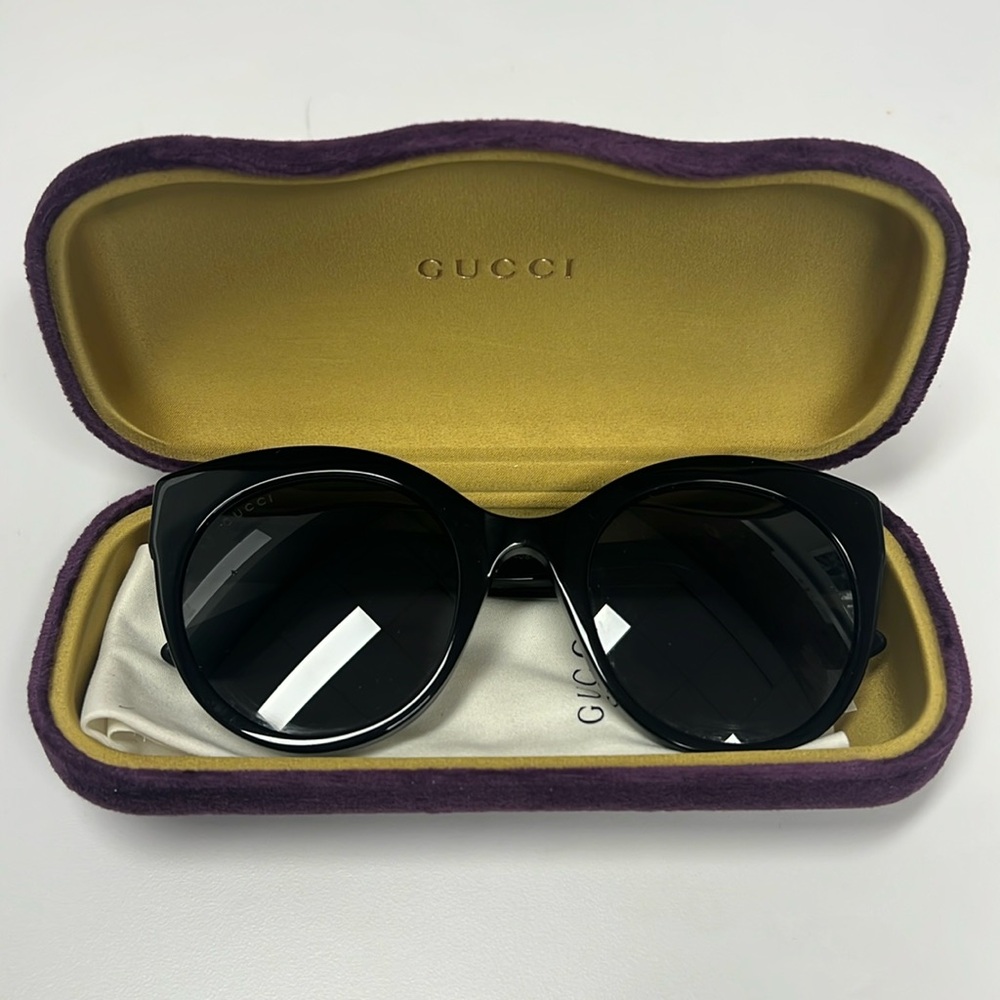 Gucci sunglasses